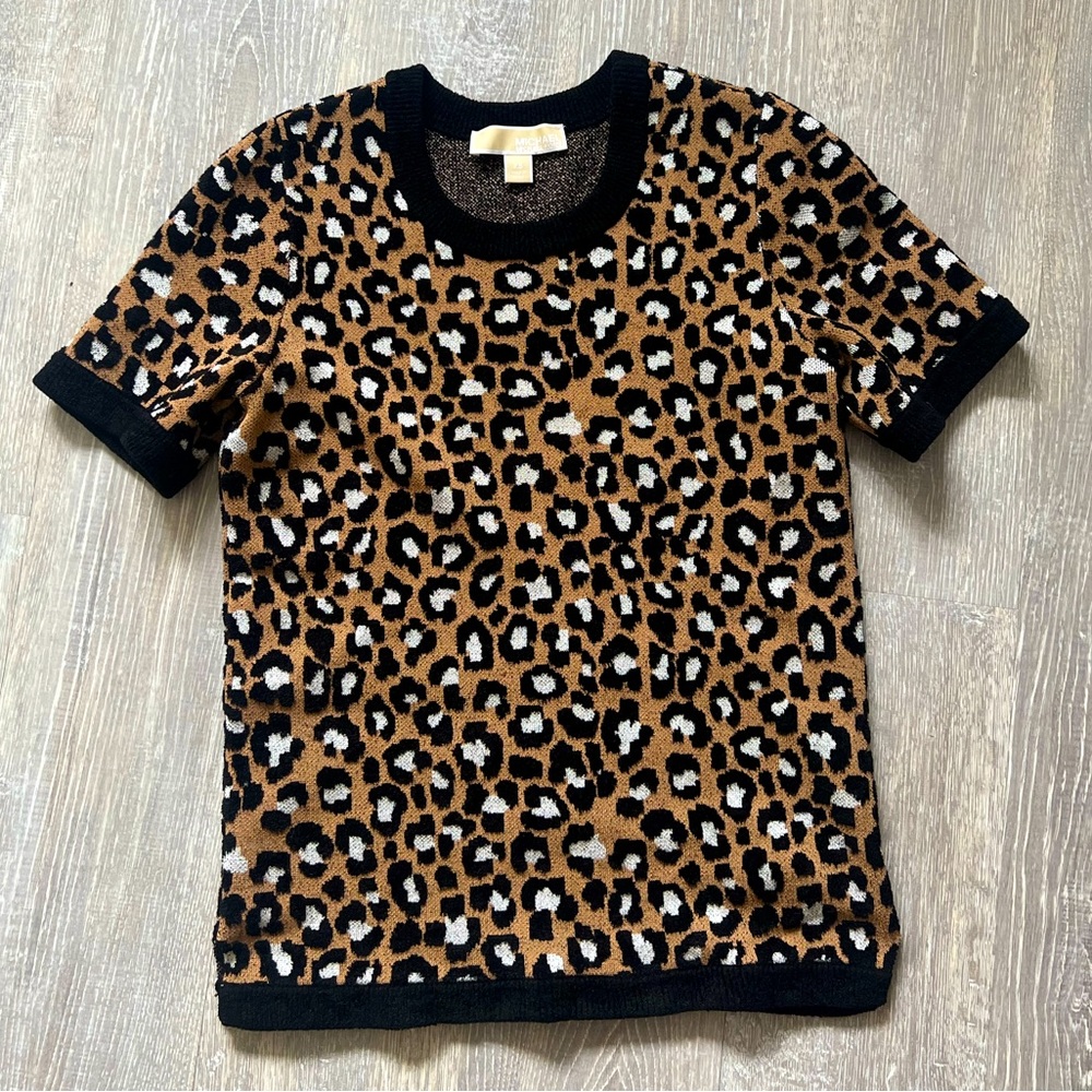 Michael Kors leopard/cheetah print sweater shirt